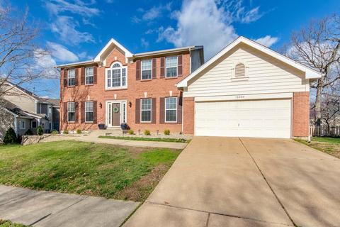 16204 Surfview Ct, Grover, MO 63040 photo 2