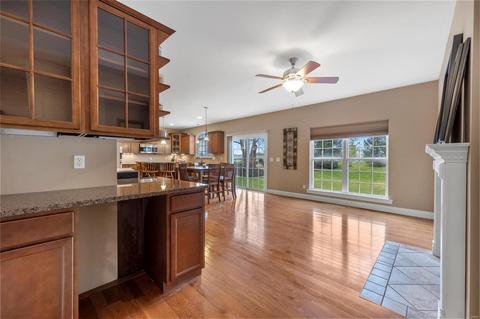 21 Clear Meadows Ct, O'fallon, MO 63366 photo 18