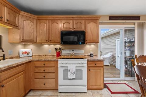 53 Roland Ave, Ballwin, MO 63021 photo 7