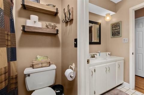 53 Roland Ave, Ballwin, MO 63021 photo 12