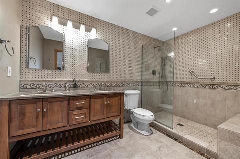 636 Kiefer Creek Rd, Ballwin, MO 63021 photo 14