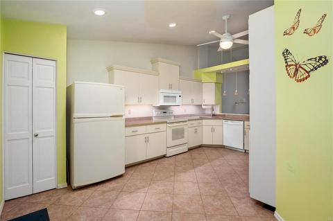 846 Woodside Trails Dr, Ballwin, MO 63021 photo 10