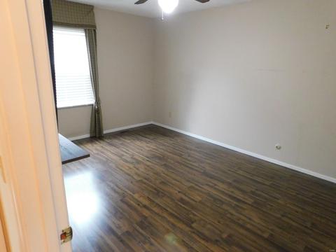 1011 Treetop Trail Dr, Manchester, MO 63021 photo 15