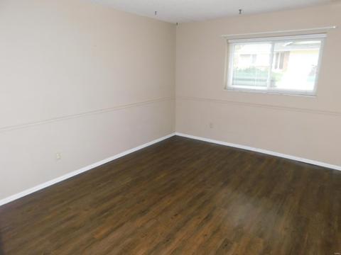 1011 Treetop Trail Dr, Manchester, MO 63021 photo 17