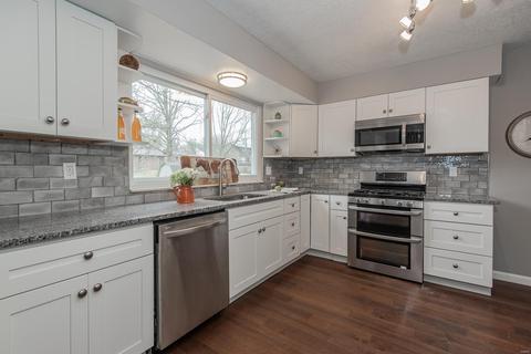 465 Cortequay Ct, Manchester, MO 63021 photo 10