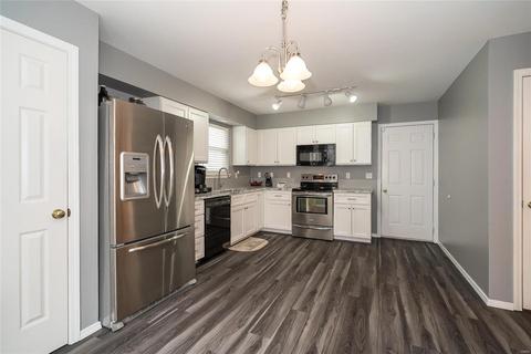 417 Arbor Spring Dr, Ballwin, MO 63021 photo 6