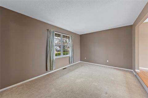 3 Griesenauer, O'fallon, MO 63368 photo 5
