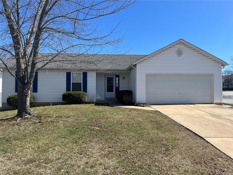 2 Bay Hill Dr, St Peters, MO 63366 photo 1