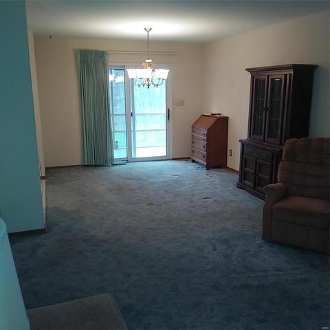 304 Capri Dr, O'fallon, MO 63366 photo 7