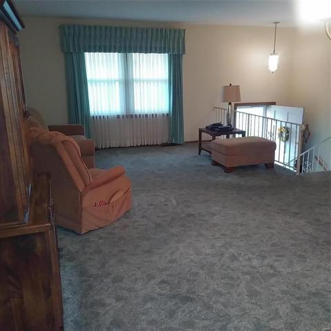 304 Capri Dr, O'fallon, MO 63366 photo 8