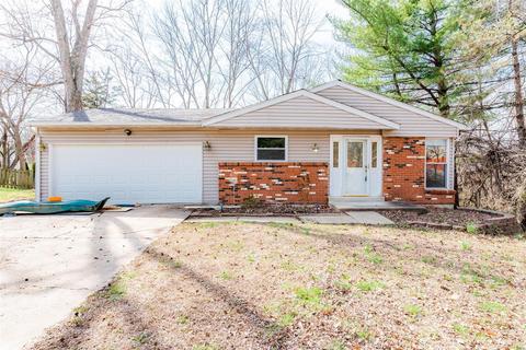 1613 Pebble Brook Dr, O'fallon, MO 63366 photo 1