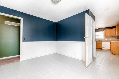 1613 Pebble Brook Dr, O'fallon, MO 63366 photo 7