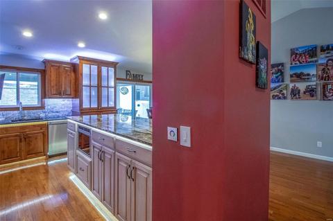 516 Woodlyn Xing, Ballwin, MO 63021 photo 15