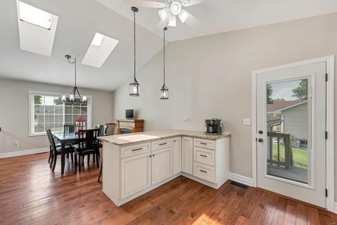 2416 Amarillo Dr, O'fallon, MO 63368 photo 4