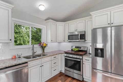 2416 Amarillo Dr, O'fallon, MO 63368 photo 8