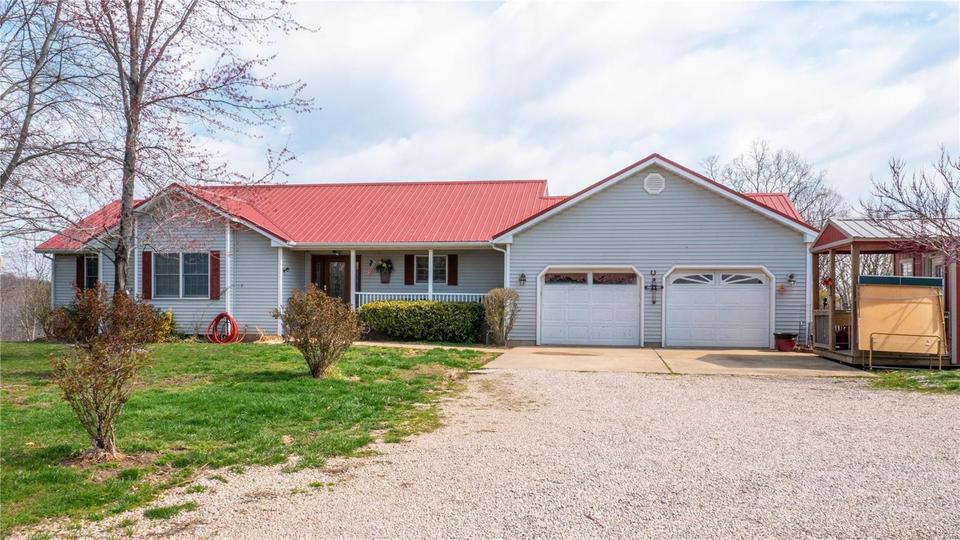 3885 Hwy H, Sullivan, MO 63080 53 Photos MLS 22018960 Movoto