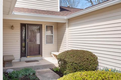 126 Cascade Terrace Dr, Ballwin, MO 63021 photo 4