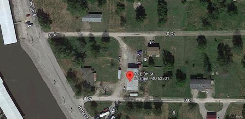 45 B Dr, Saint Charles, MO 63301 photo 1