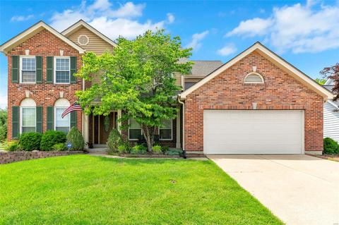 573 Oak Leaf Manor Ct, Ballwin, MO 63021 photo 2