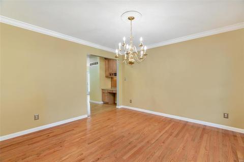 573 Oak Leaf Manor Ct, Ballwin, MO 63021 photo 7