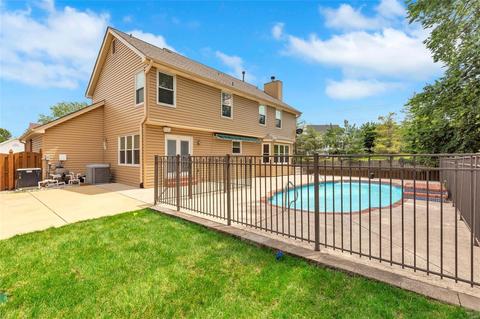 573 Oak Leaf Manor Ct, Ballwin, MO 63021 photo 44