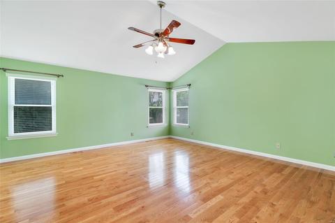 573 Oak Leaf Manor Ct, Ballwin, MO 63021 photo 21