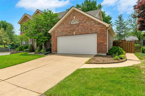 573 Oak Leaf Manor Ct, Ballwin, MO 63021 photo 52