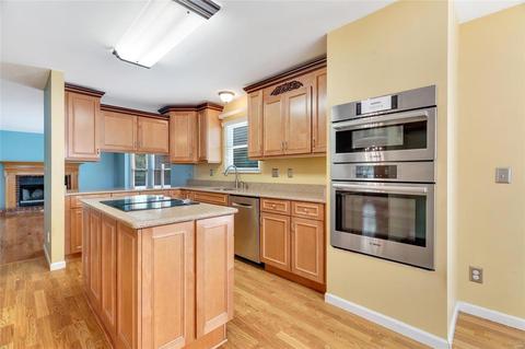 573 Oak Leaf Manor Ct, Ballwin, MO 63021 photo 15