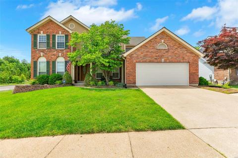 573 Oak Leaf Manor Ct, Ballwin, MO 63021 photo 1