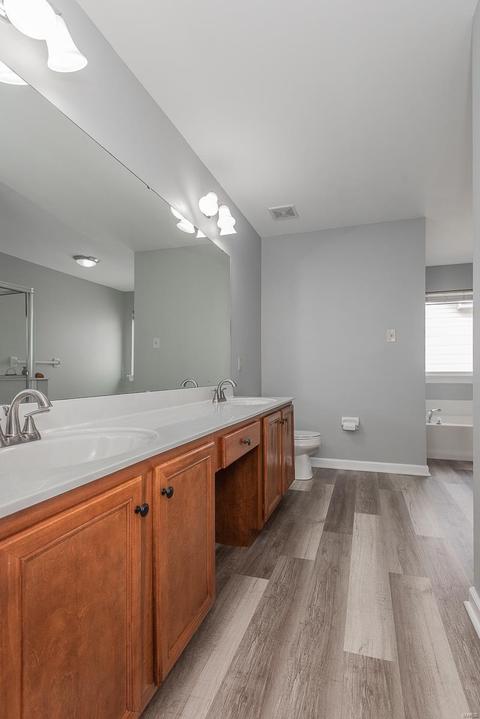 633 Brook Mdw, Ballwin, MO 63021 photo 33