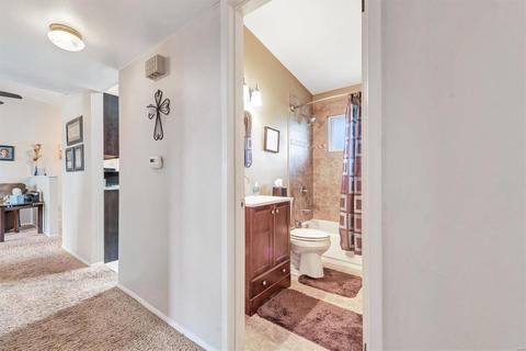 16 E Meadow Ln, Ellisville, MO 63021 photo 15