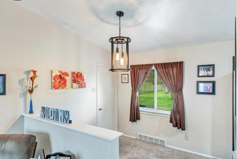 16 E Meadow Ln, Ellisville, MO 63021 photo 7