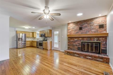 102 Denbigh Ter, Ballwin, MO 63011 photo 3