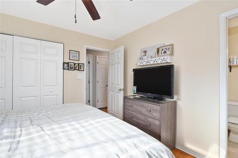 203 Capri Dr, O'fallon, MO 63366 photo 15