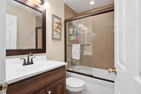 203 Capri Dr, O'fallon, MO 63366 photo 13