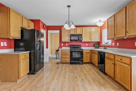 109 Chantry, O'fallon, MO 63366 photo 15