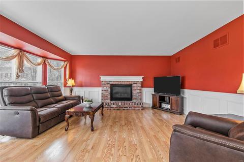 109 Chantry, O'fallon, MO 63366 photo 11