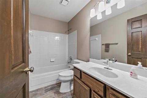 248 Brougham Dr, O'fallon, MO 63368 photo 18