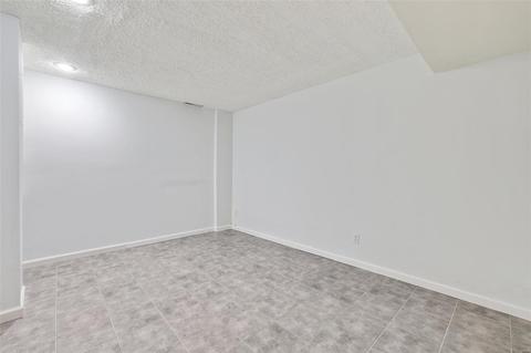 228 Carmel Woods Dr, Ellisville, MO 63021 photo 20