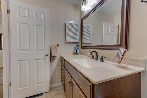 16253 Bent Tree Dr, Chesterfield, MO 63005 photo 31