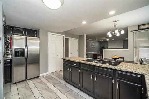 16211 Maple Crossing Ct, Wildwood, MO 63011 photo 13