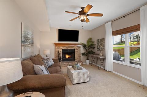 8 Statesman Dr, O'fallon, MO 63368 photo 13
