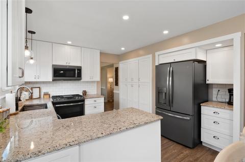 8 Statesman Dr, O'fallon, MO 63368 photo 9