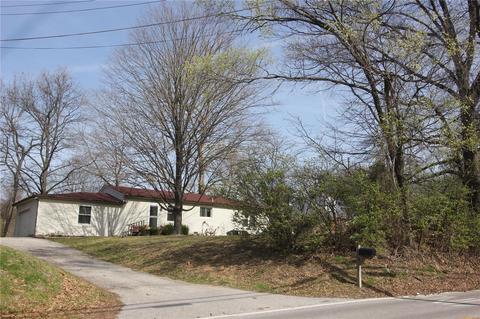 8965 Pardee Rd, Saint Louis, MO 63123 photo 2