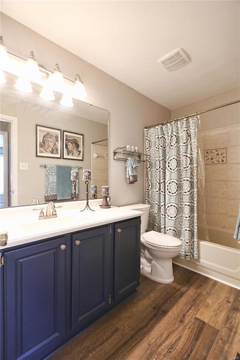 604 Mcbride Pointe Dr, Wildwood, MO 63011 photo 20