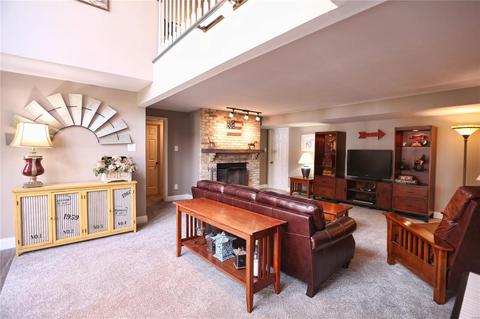 604 Mcbride Pointe Dr, Wildwood, MO 63011 photo 22