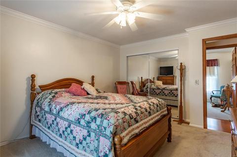 529 Red Bridge Ct, Ballwin, MO 63021 photo 13
