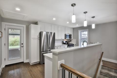 11 E Allison Ave, Saint Louis, MO 63119 photo 8