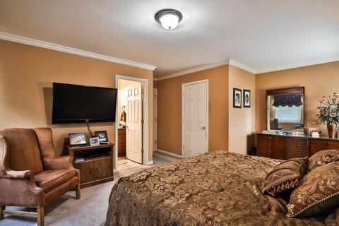 902 Milldale Dr, Ballwin, MO 63011 photo 14