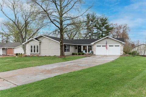 327 Baxter, Ballwin, MO 63011 photo 1